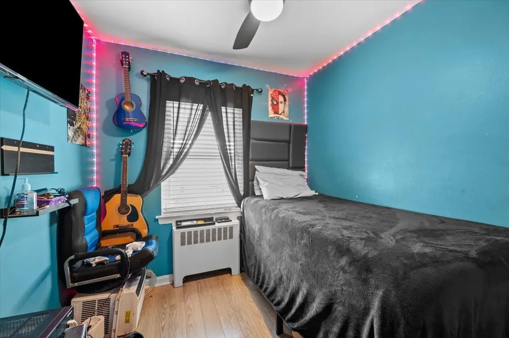 1158 E 224th Street Bronx NY 10466