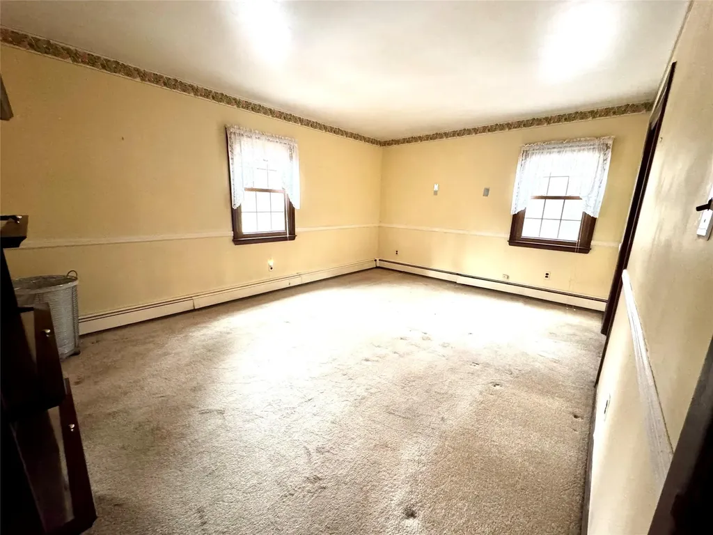 31 New Mill Road Smithtown NY 11787