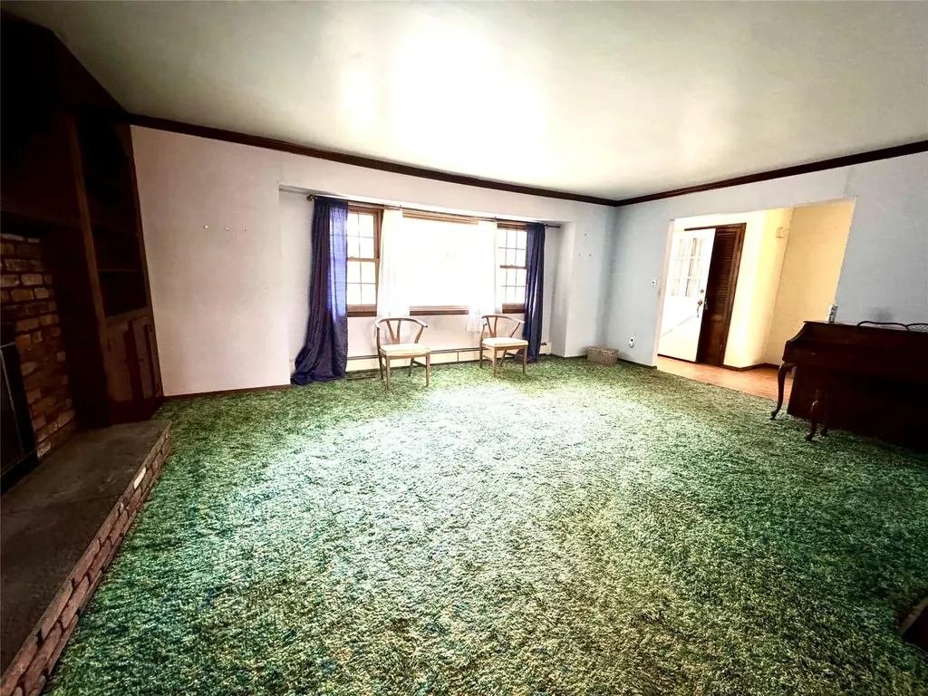 31 New Mill Road Smithtown NY 11787