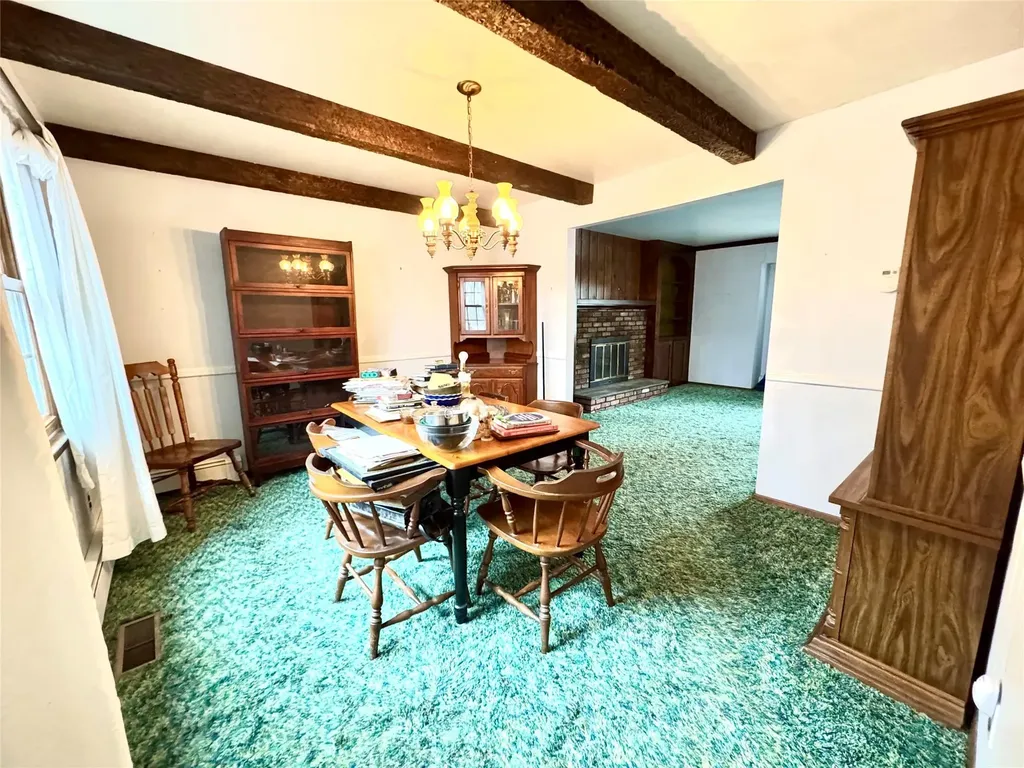 31 New Mill Road Smithtown NY 11787