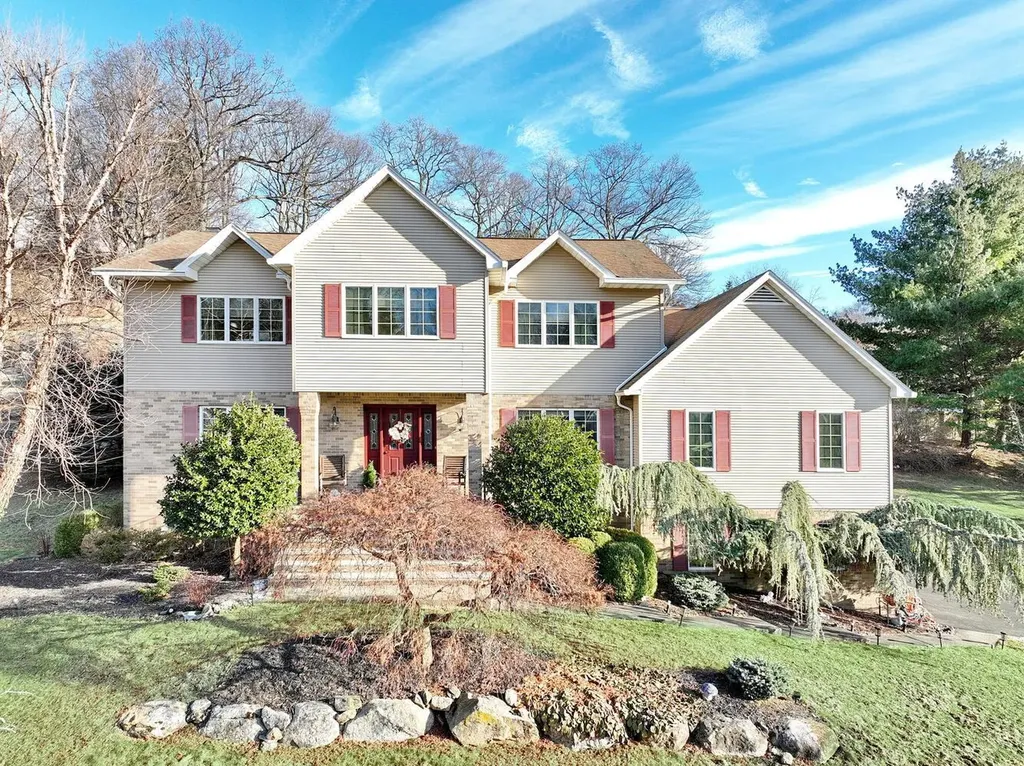 15 Algonquin Drive Stony Point NY 10980