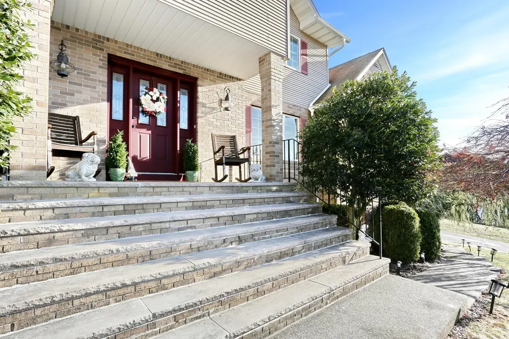15 Algonquin Drive Stony Point NY 10980