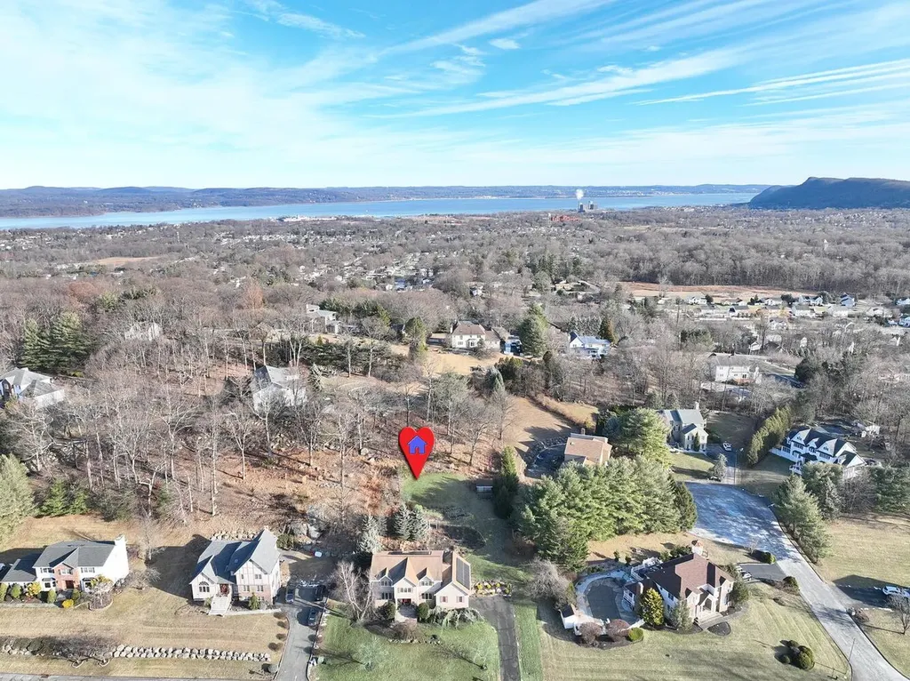 15 Algonquin Drive Stony Point NY 10980