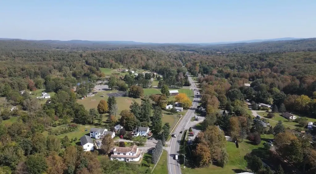 7174 Route 209 Wawarsing NY 12489