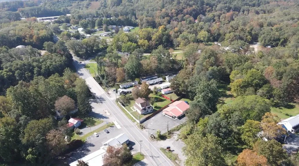 7174 Route 209 Wawarsing NY 12489