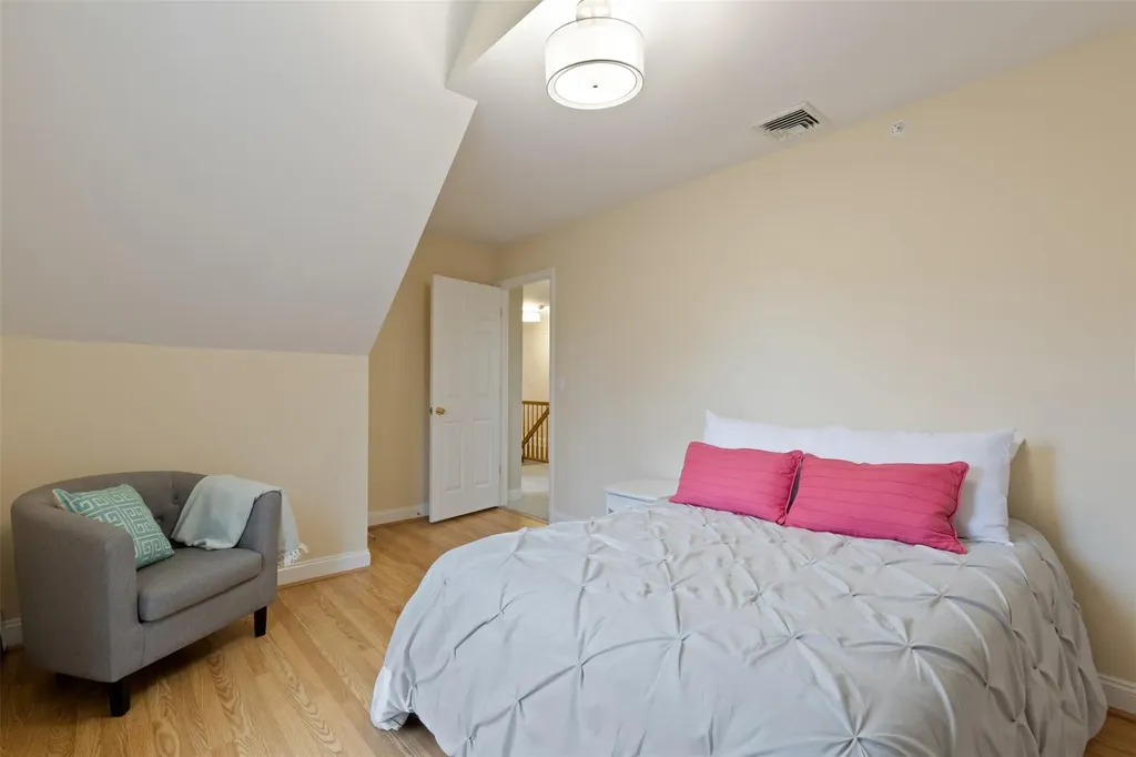 1 Riverview Court Irvington NY 10533