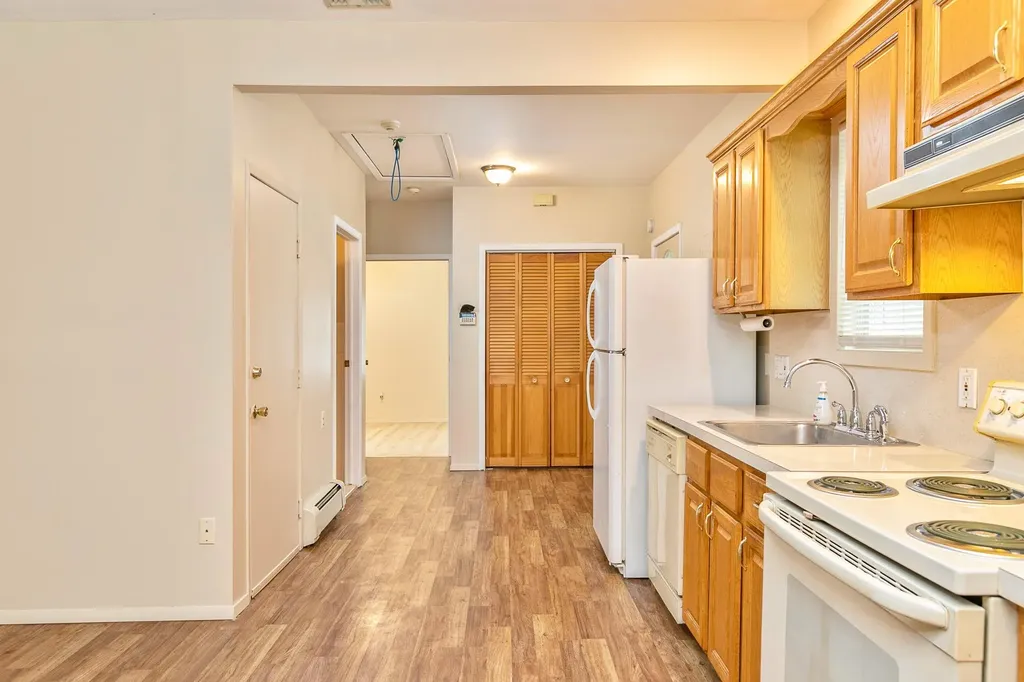 4 Brooktree Court Bohemia NY 11716