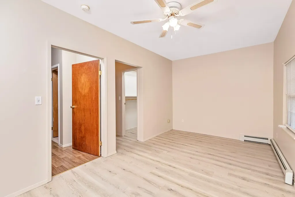 4 Brooktree Court Bohemia NY 11716