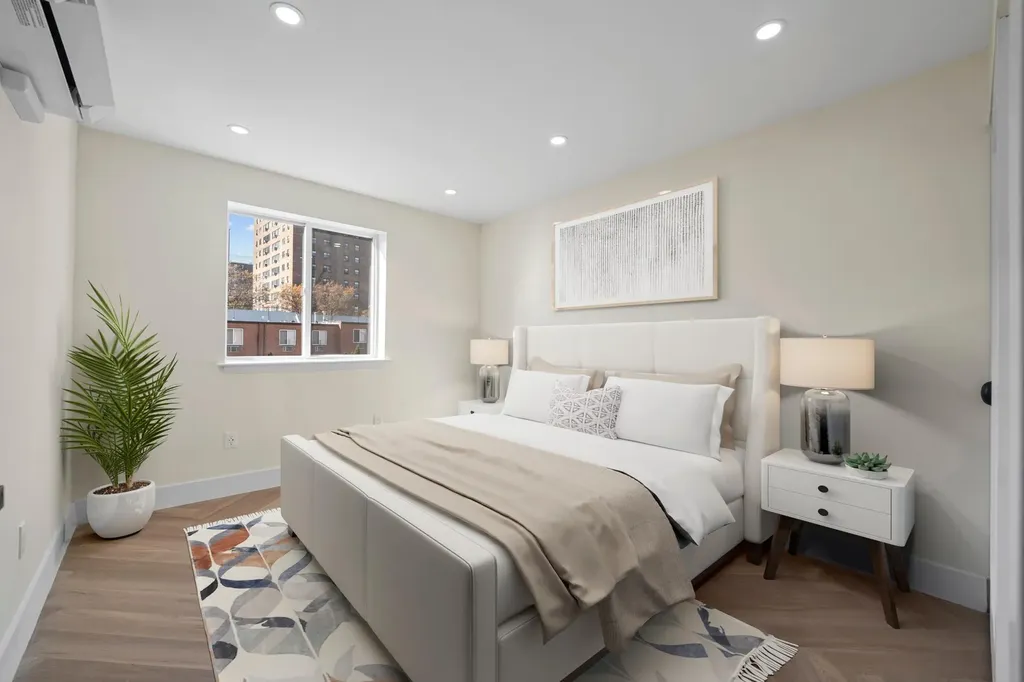 1442 33rd Avenue Astoria NY 11106
