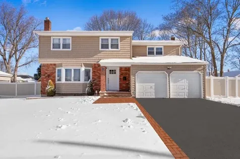 203 Osceola Avenue Deer Park NY 11729