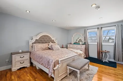 203 Osceola Avenue Deer Park NY 11729