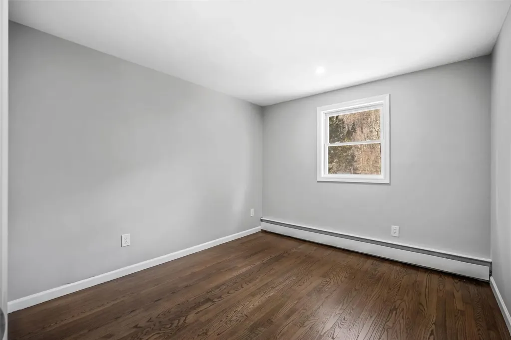 50 Wiccopee Road Putnam Valley NY 10579
