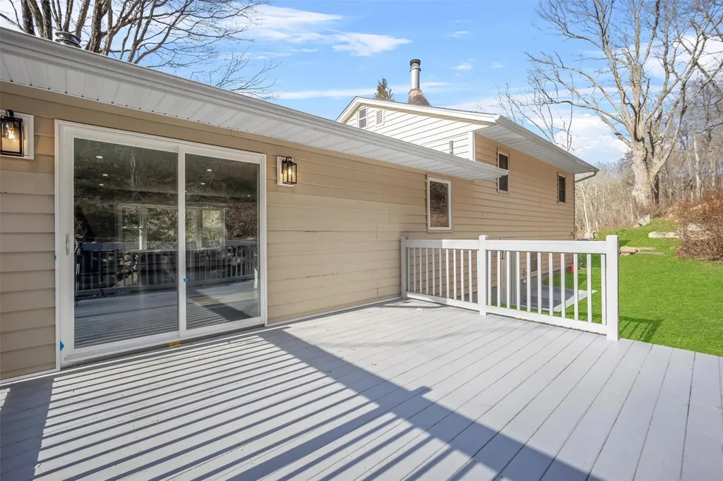 50 Wiccopee Road Putnam Valley NY 10579