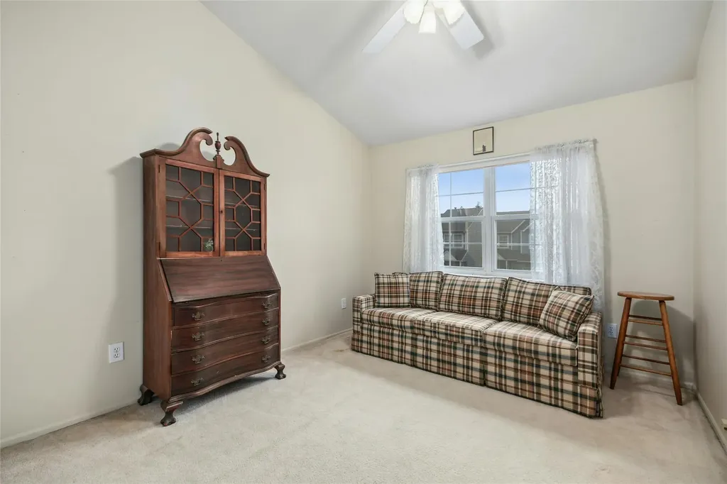 62 Pleasantview Drive Central Islip NY 11722
