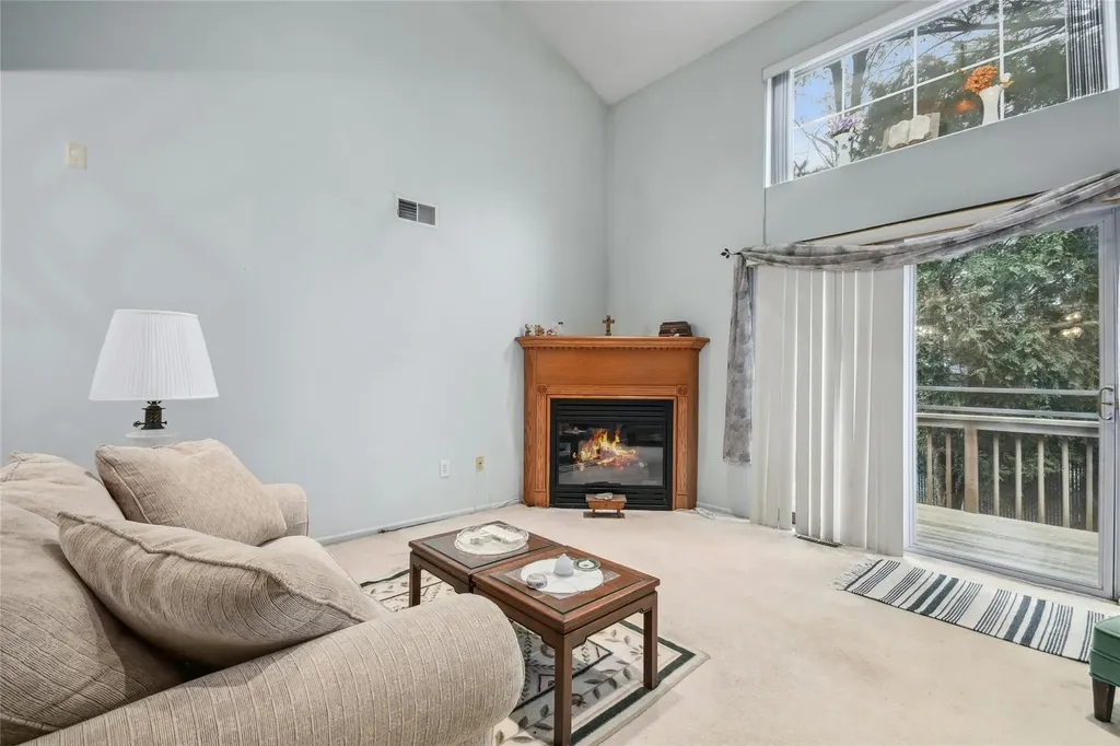 62 Pleasantview Drive Central Islip NY 11722