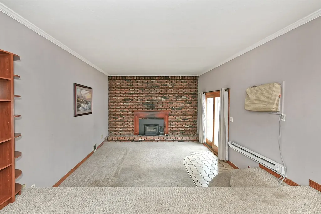 115 Bowling Lane Deer Park NY 11729