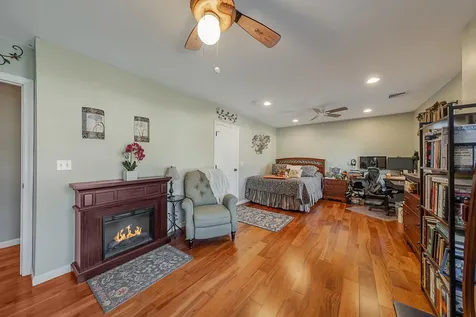 8 Remington Avenue Selden NY 11784