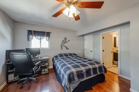 8 Remington Avenue Selden NY 11784