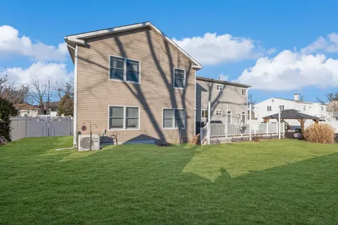 8 Remington Avenue Selden NY 11784