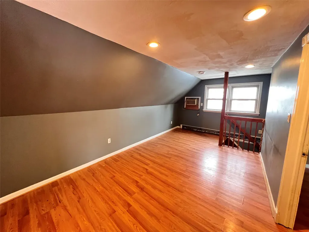 50 Prentice Road Levittown NY 11756