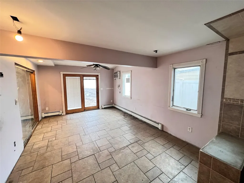 50 Prentice Road Levittown NY 11756
