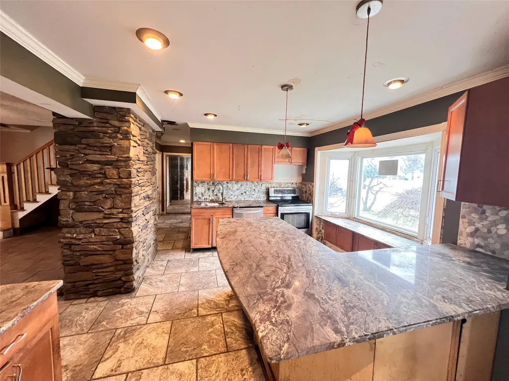 50 Prentice Road Levittown NY 11756