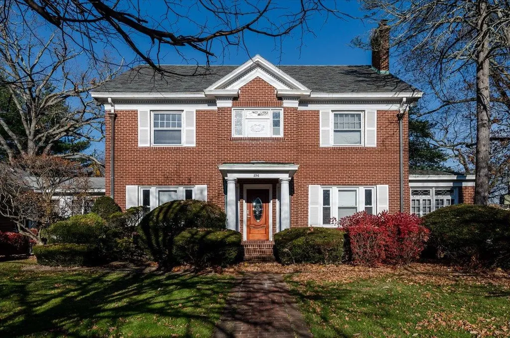 896 Central Avenue Woodmere NY 11598