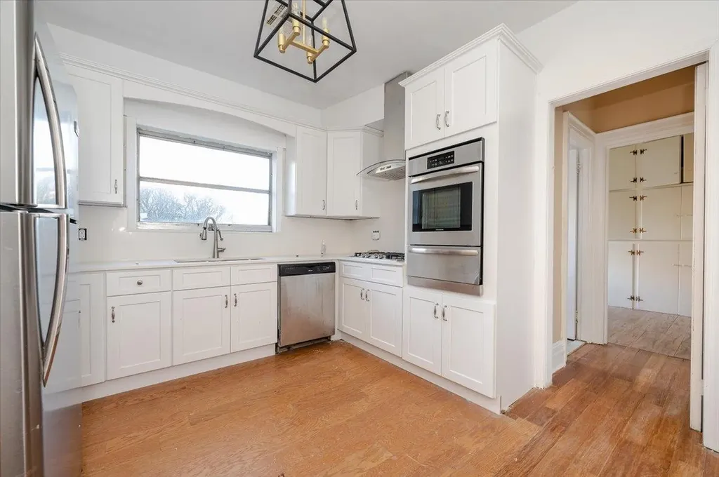 896 Central Avenue Woodmere NY 11598