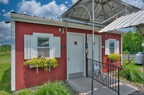 71 Lippincott Road Wallkill NY 12589