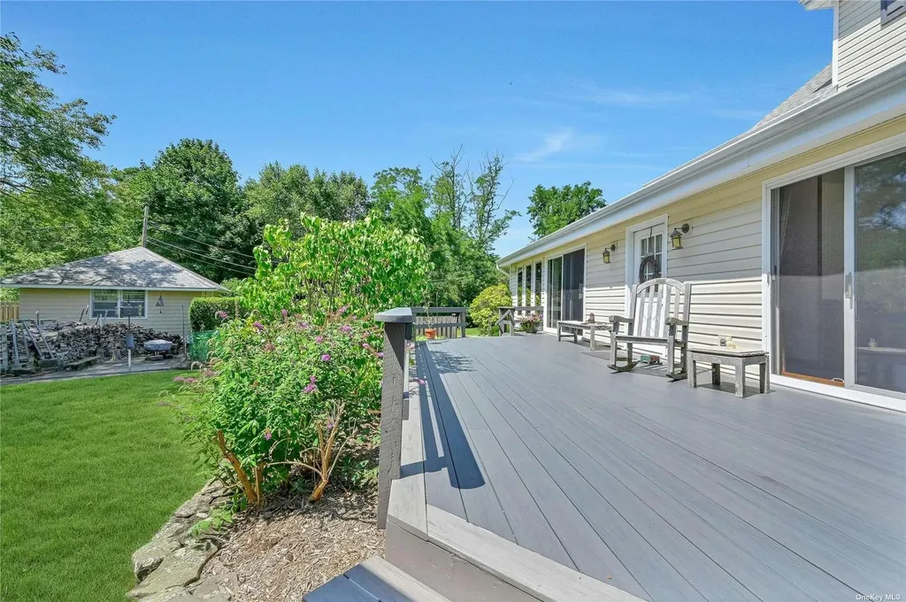 540 Cedars Road Cutchogue NY 11935