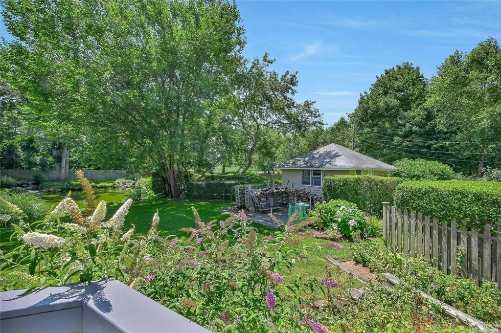 540 Cedars Road Cutchogue NY 11935