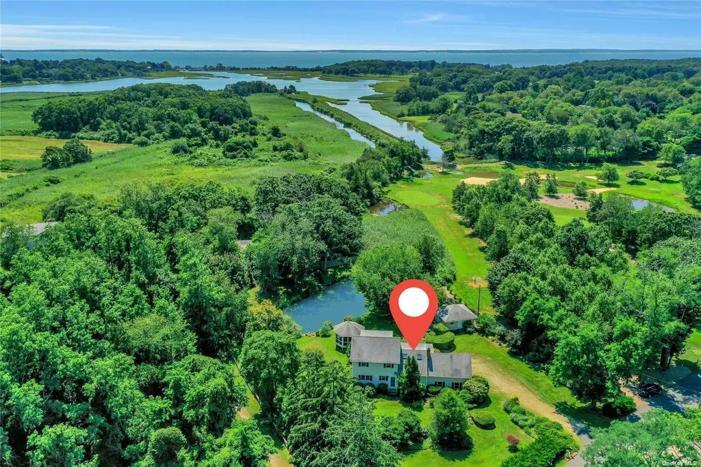 540 Cedars Road Cutchogue NY 11935
