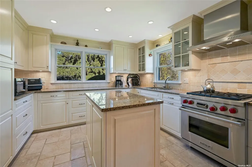 540 Cedars Road Cutchogue NY 11935