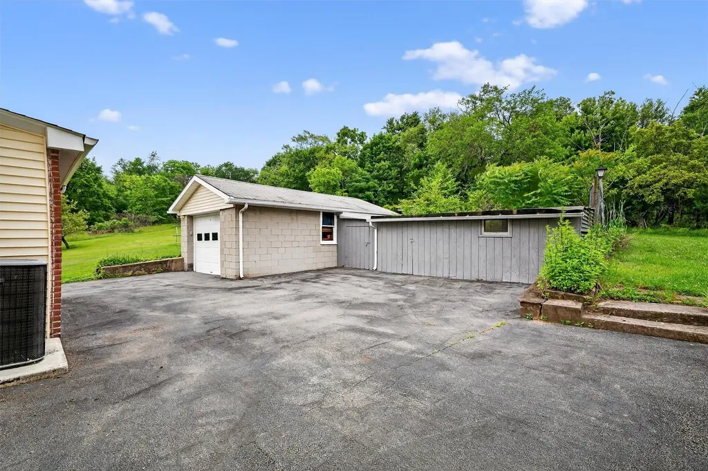 30 Old Ridge Road Warwick NY 10990