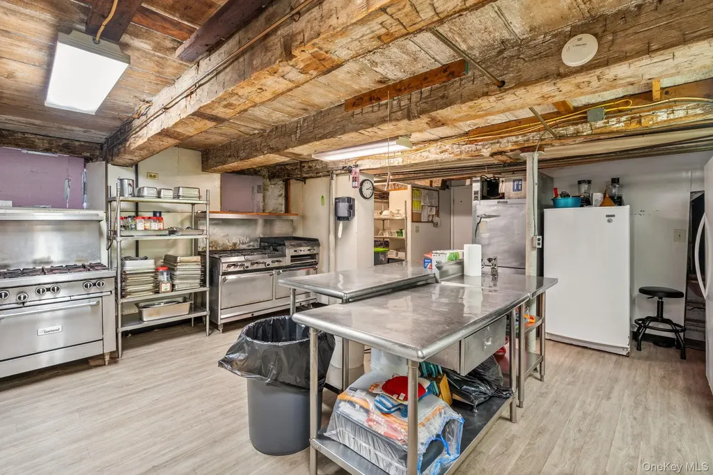 69 Lippincott Road Wallkill NY 12589