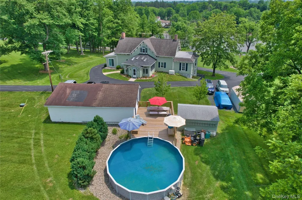 69 Lippincott Road Wallkill NY 12589