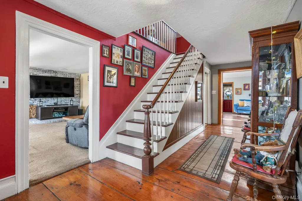 69 Lippincott Road Wallkill NY 12589