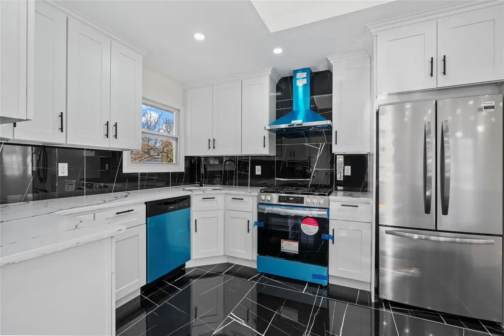 253 Haypath Road Old Bethpage NY 11804