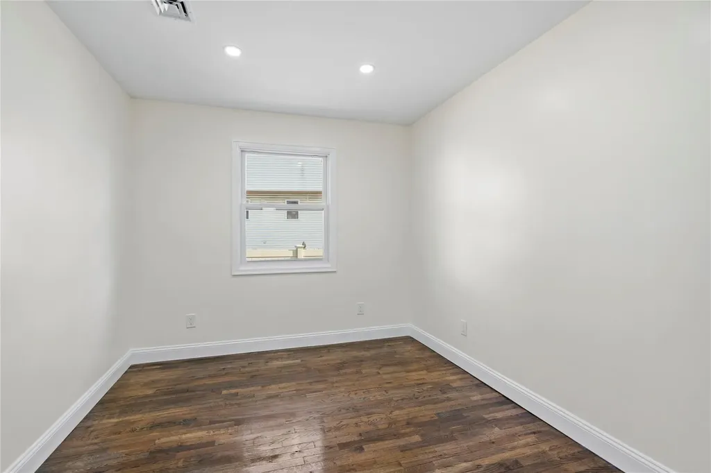 253 Haypath Road Old Bethpage NY 11804