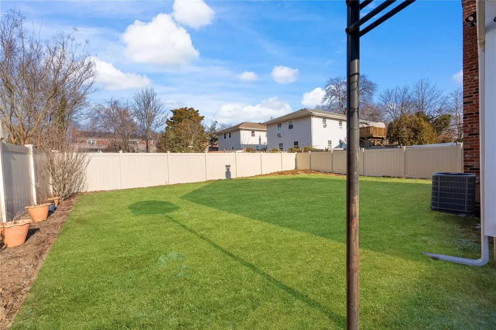 253 Haypath Road Old Bethpage NY 11804