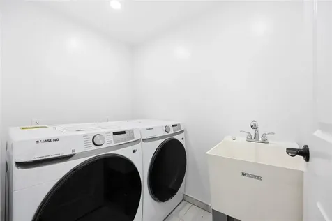 5644 220th Street Bayside NY 11364