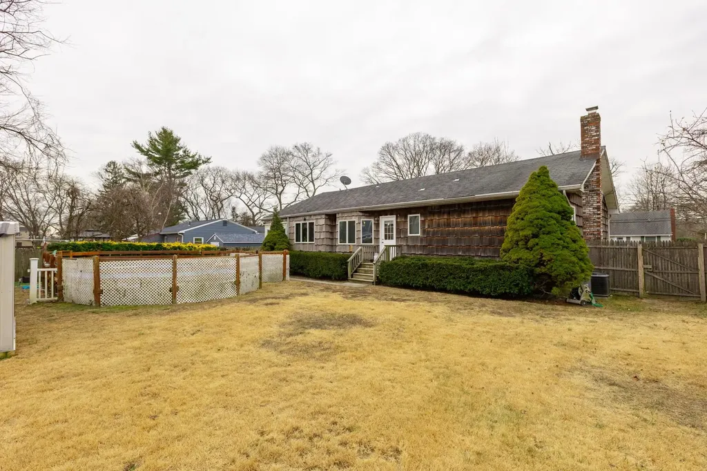 7 Mars Road Bay Shore NY 11706