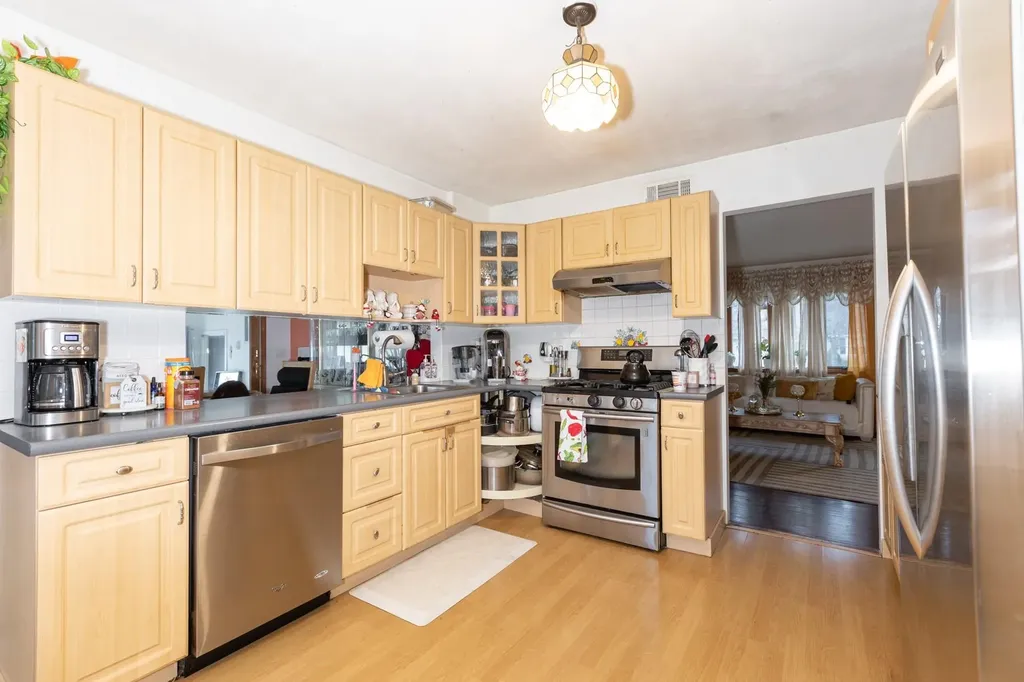 7 Mars Road Bay Shore NY 11706