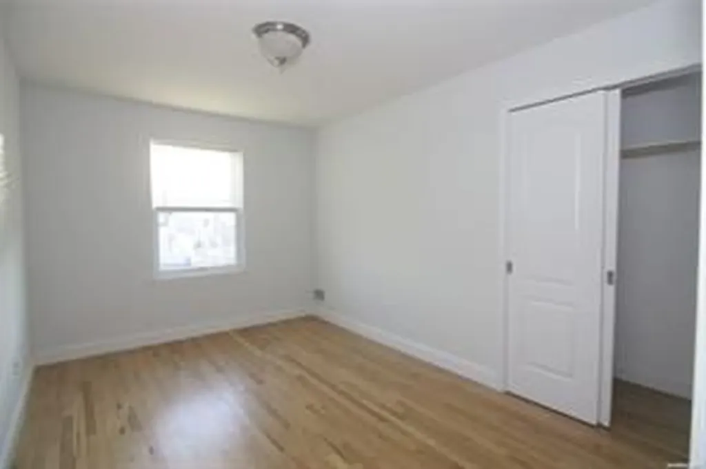 113 Kopf Road Bellmore NY 11710