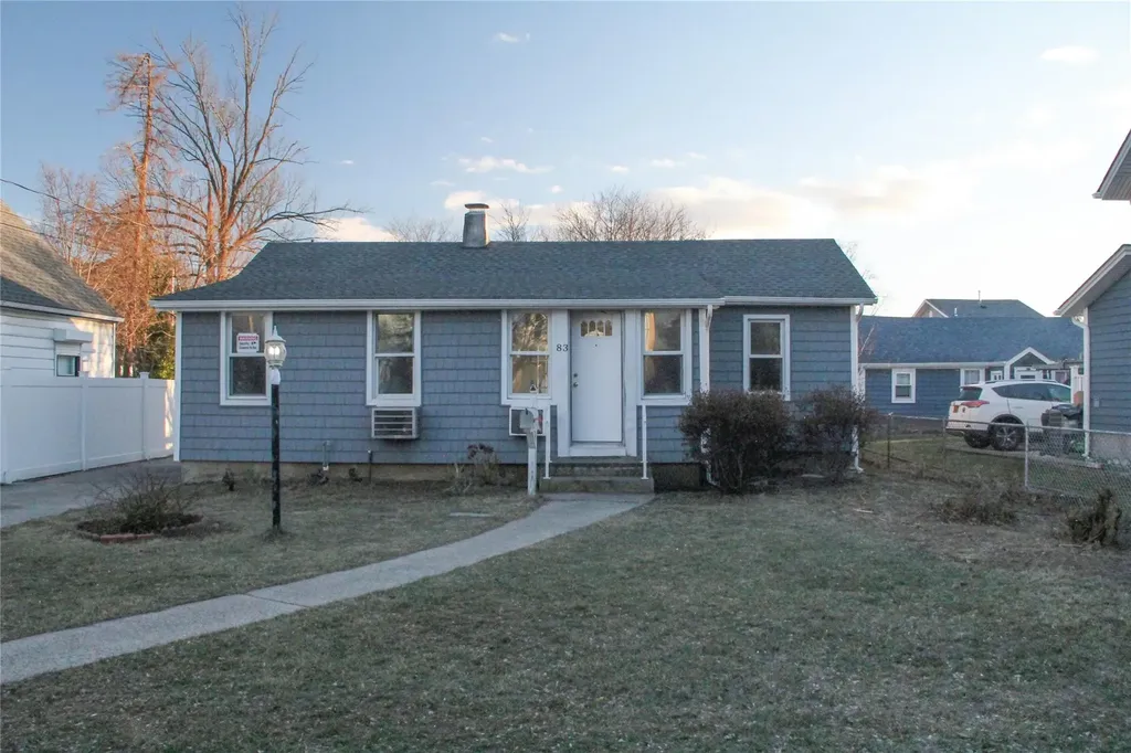 83 Evans Avenue Freeport NY 11520