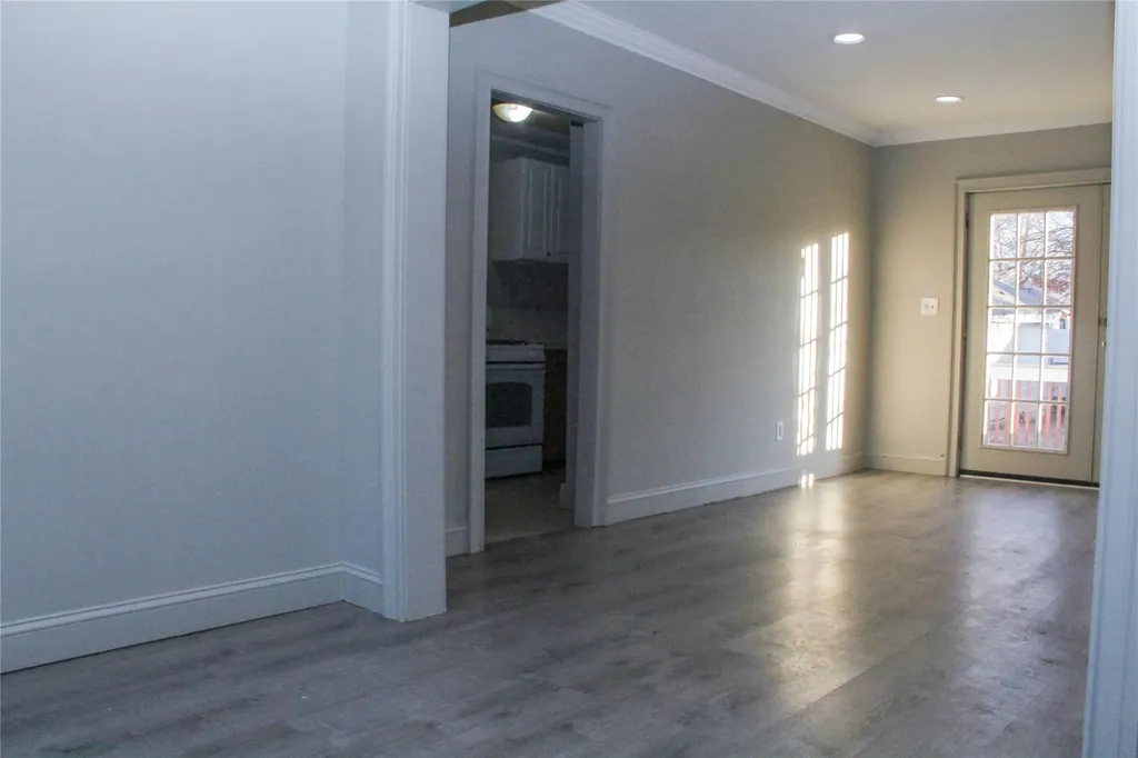 83 Evans Avenue Freeport NY 11520