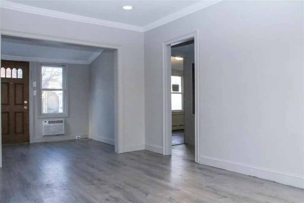83 Evans Avenue Freeport NY 11520