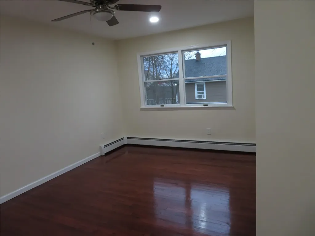 326 Brook Avenue Bay Shore NY 11706