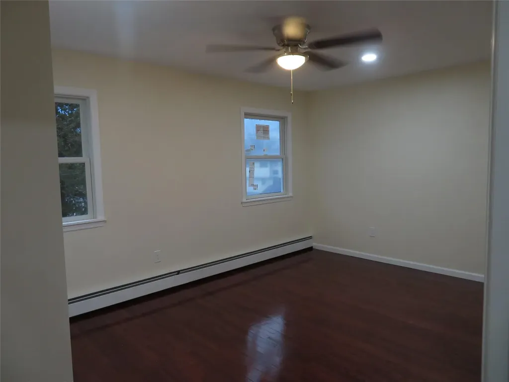 326 Brook Avenue Bay Shore NY 11706