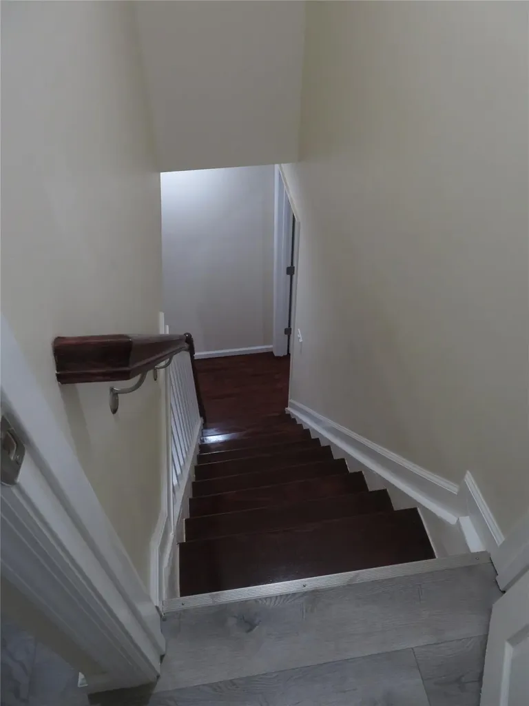 326 Brook Avenue Bay Shore NY 11706
